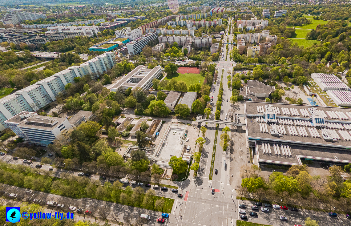 04.05.2023 - Luftbilder vom Haus für Kinder in Neuperlach